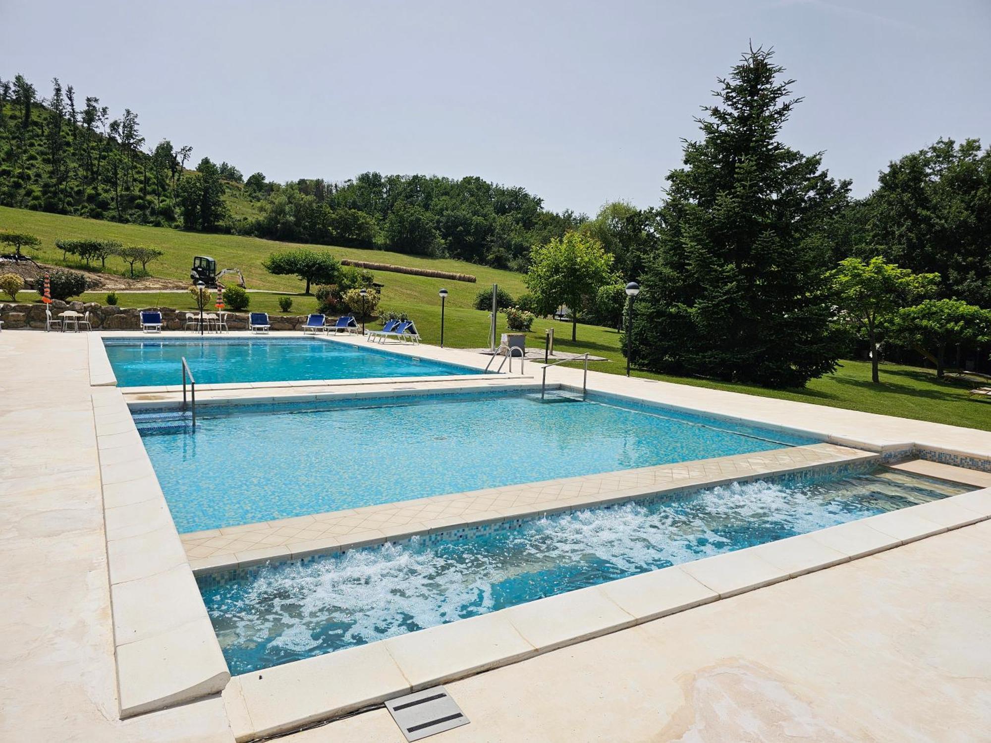 Agriturismo Ca Serrantonio - Ferri Appartamento Rossini ウルバーニア エクステリア 写真