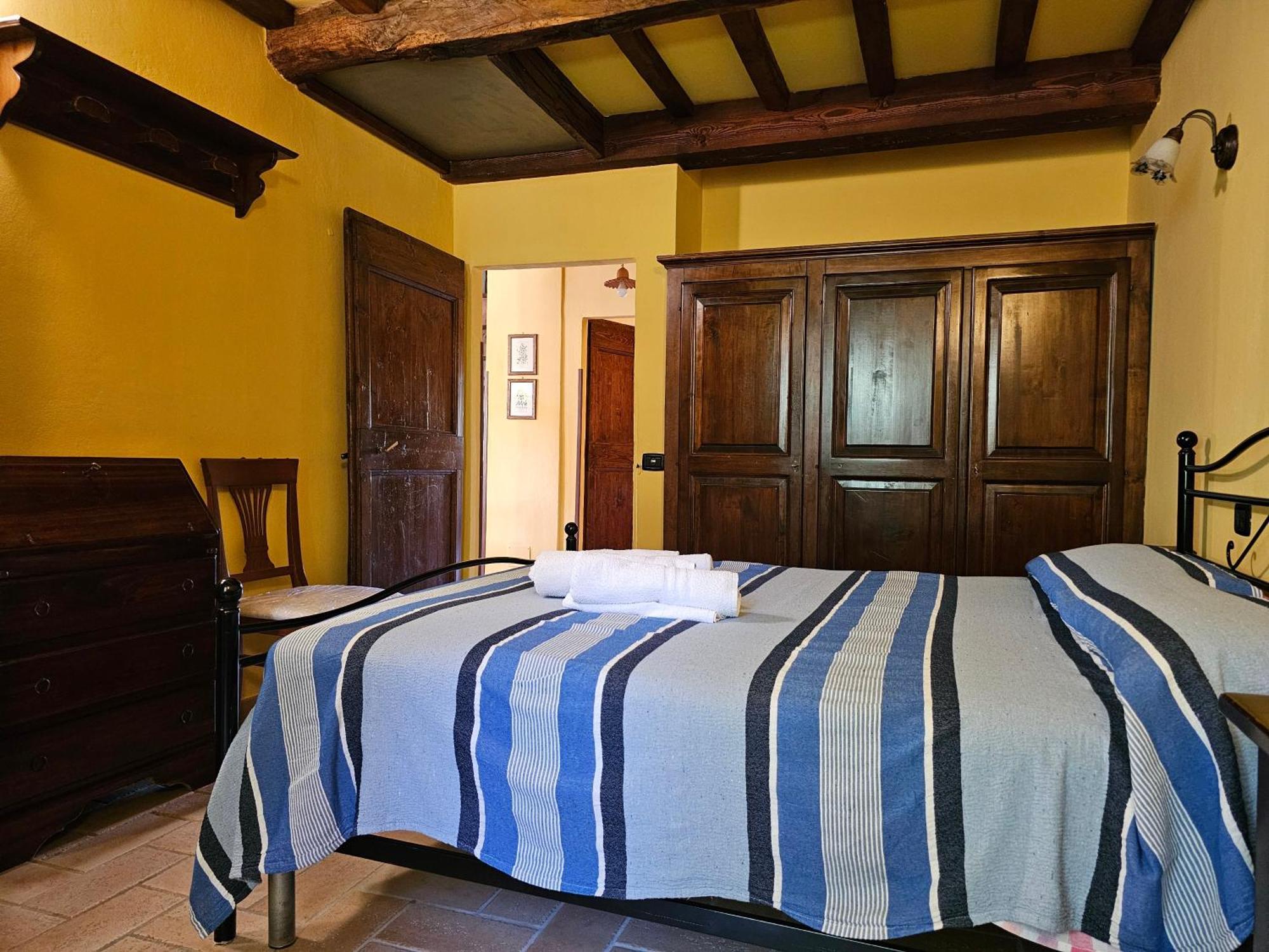 Agriturismo Ca Serrantonio - Ferri Appartamento Rossini ウルバーニア エクステリア 写真